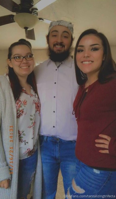tantalizingtrifecta leak onlyfans nude
