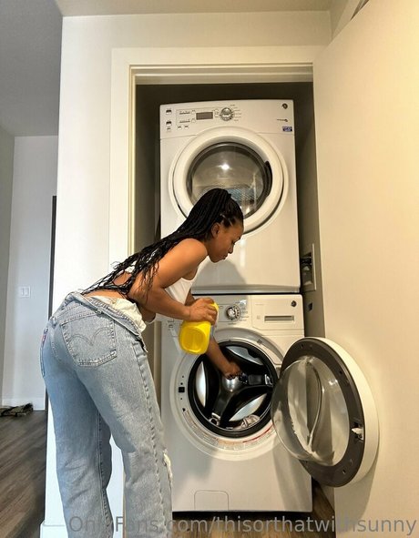 thisorthatwithsunny only fans naked