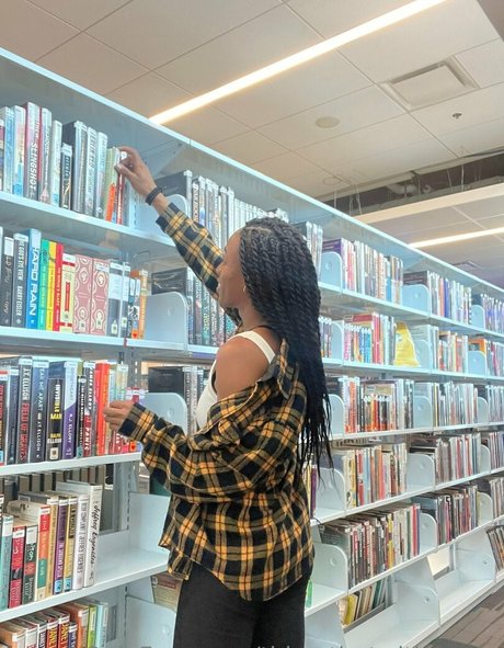 thisorthatwithsunny onlyfans naked leak