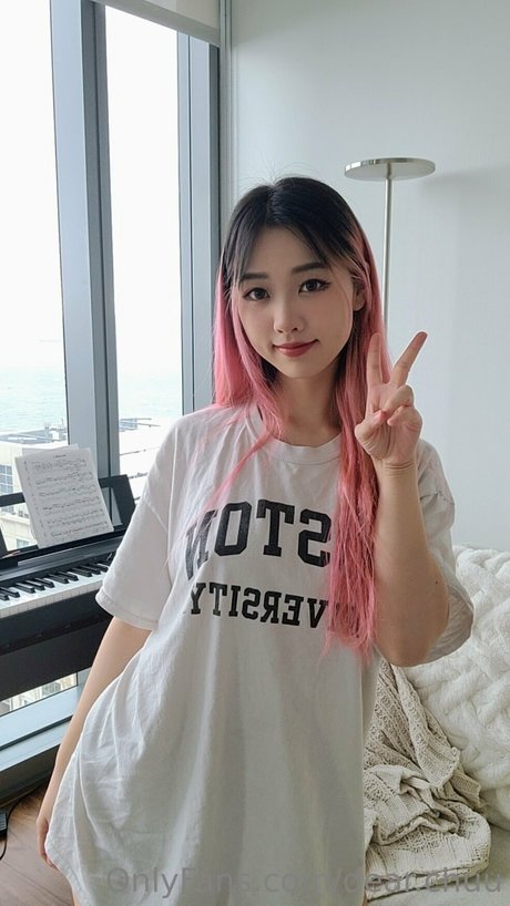 dear chuu naked onlyfans