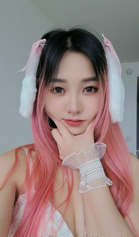 dear chuu onlyfans leaked photos
