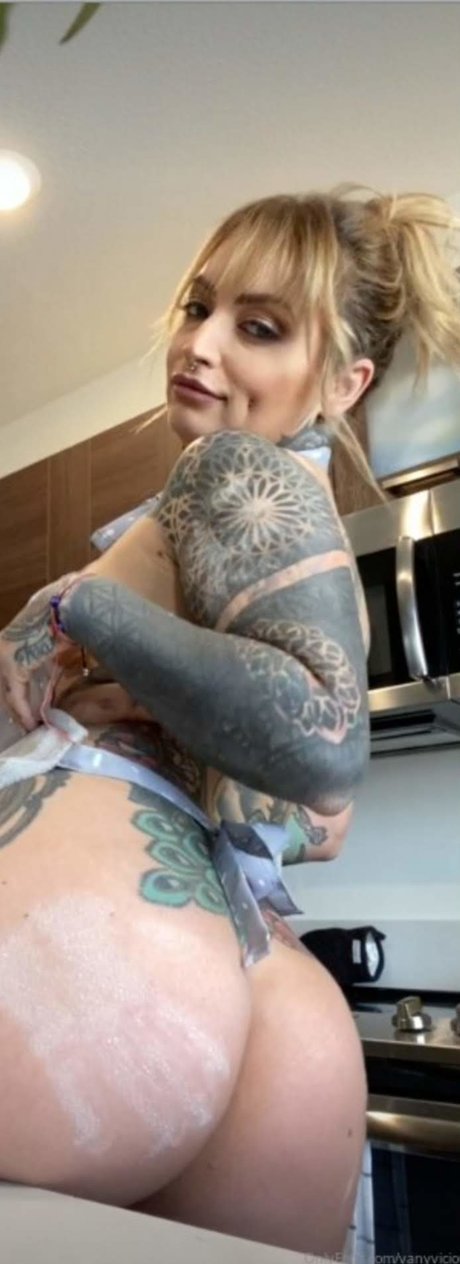 Vany Vicious onlyfans exposed