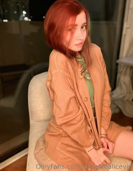 cutiepie Alice onlyfans sexy