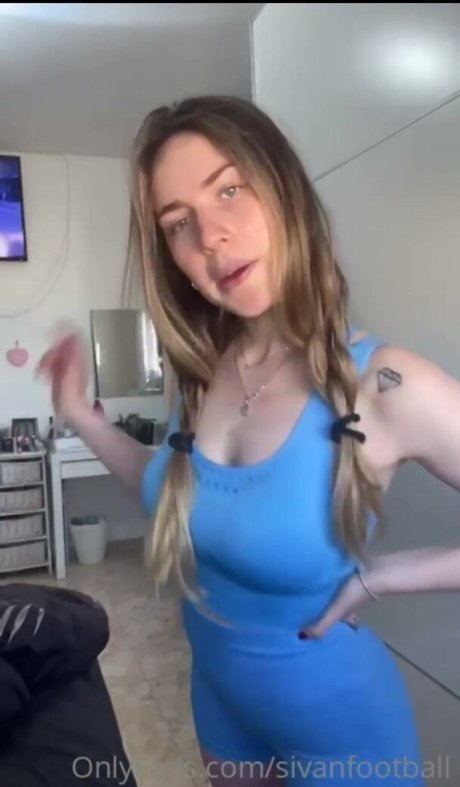 Sivan Aharon topless onlyfans