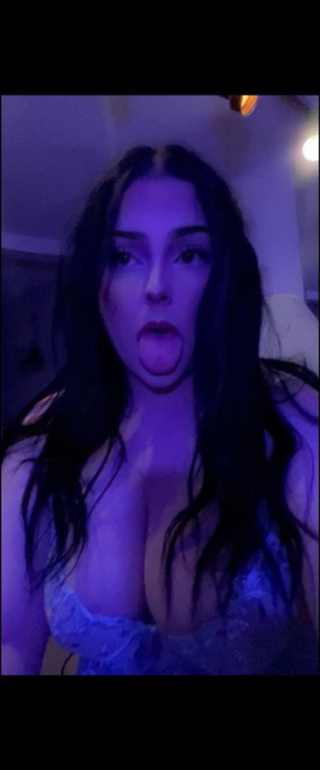 Angelinuhz onlyfans leaked photos