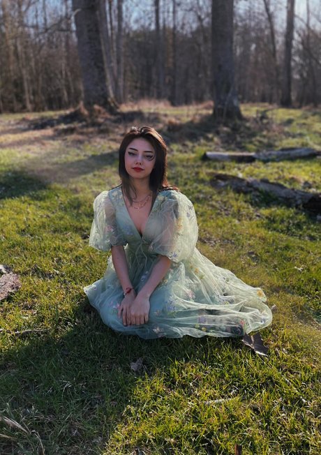 Shea Briar onlyfans naked porn