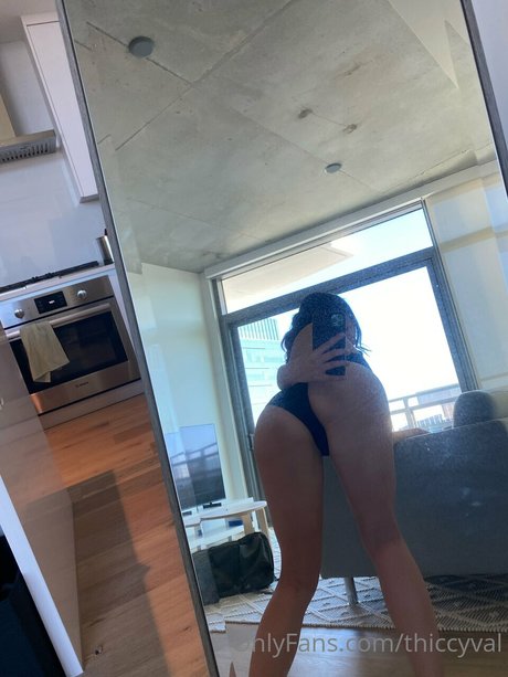 ThiccyVal onlyfans leaks