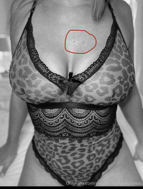 Emanuelle Charboneau onlyfans leaks naked