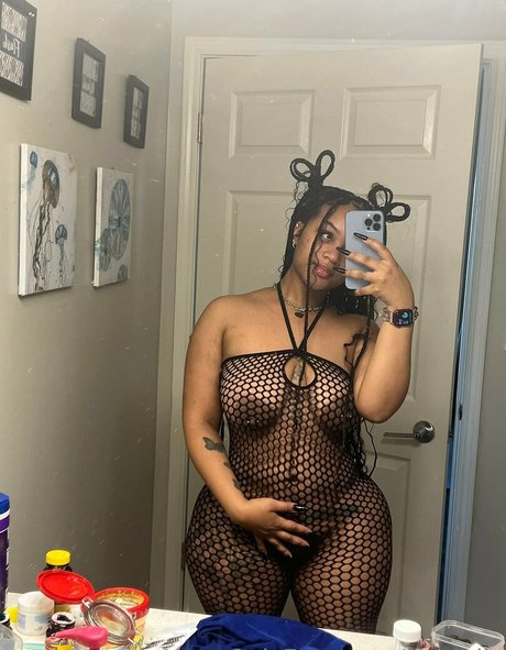 Stormiiy nude onlyfans leaks