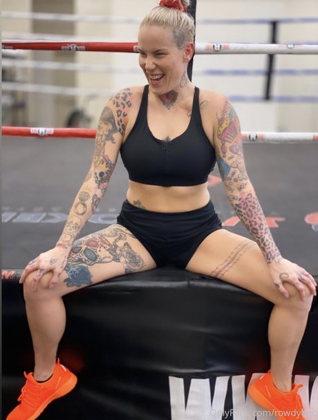 Bec Rawlings leaked onlyfans pictures