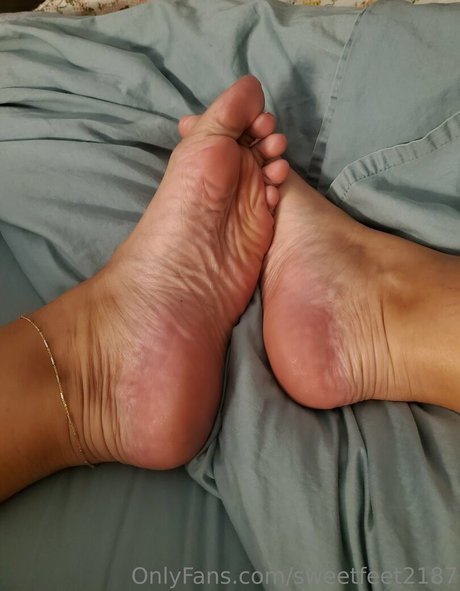 sweetfeet2187 naked onlyfans leaks