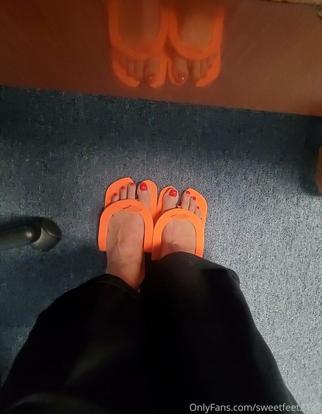 sweetfeet2187 onlyfans nudes