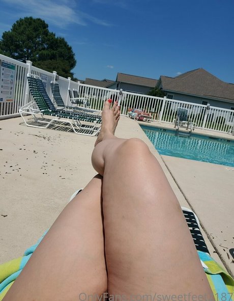 sweetfeet2187 leaked onlyfans pics