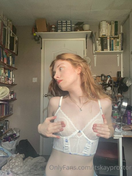 Kay Proctor leaked onlyfans