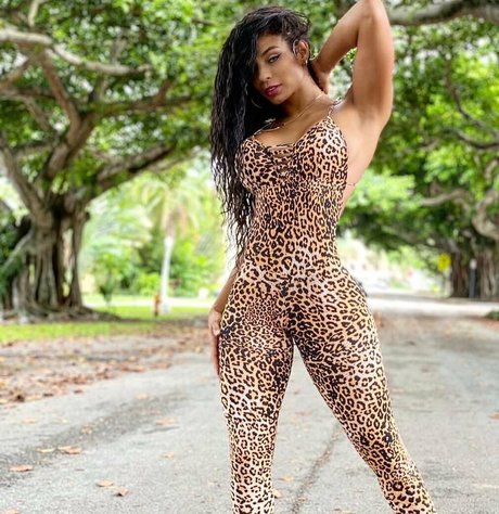 Shar Zayn leaked onlyfans