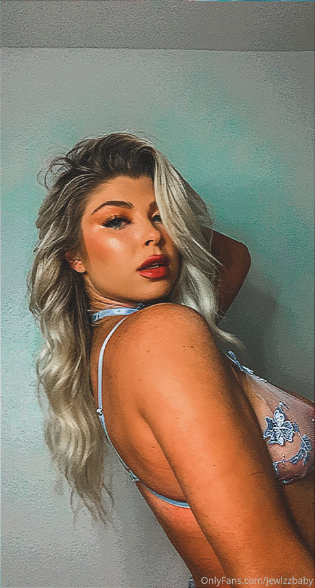 Ava Rosee Jewlzzbaby onlyfans nude leaked