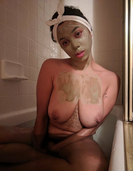 KissingHigh only fans nude