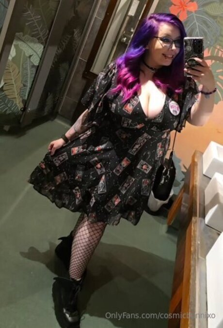 Cosmicbunnixo onlyfans leake