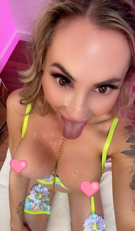 lauraskyeppv onlyfans free content