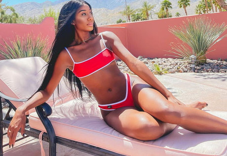 Camilla De Lucas onlyfans nudes leak