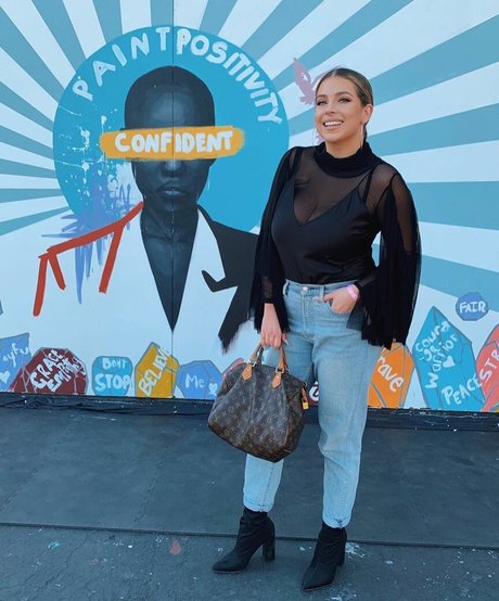 Alex Gervasi onlyfans pics nude