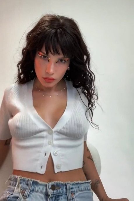 Halsey onlyfans nude leaks