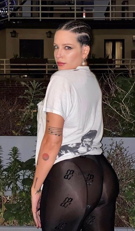 Halsey onlyfans striptease