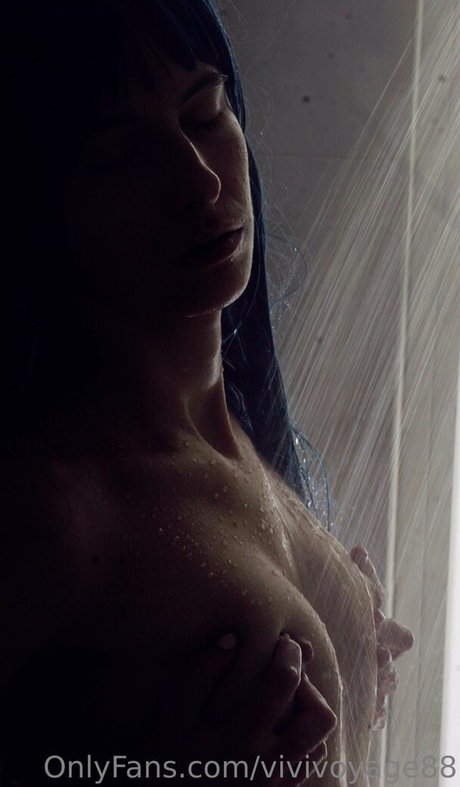 vivivoyage88 onlyfans sexy