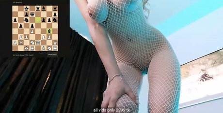 Hunny bunny25 onlyfans sex tape