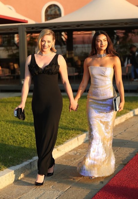 Lili Reinhart onlyfans model