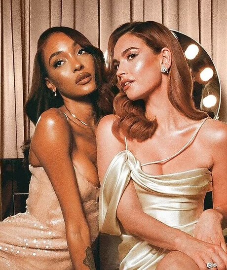 Lily James onlyfans nude pics