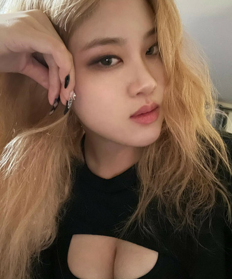 Allissa Shin leaks onlyfans