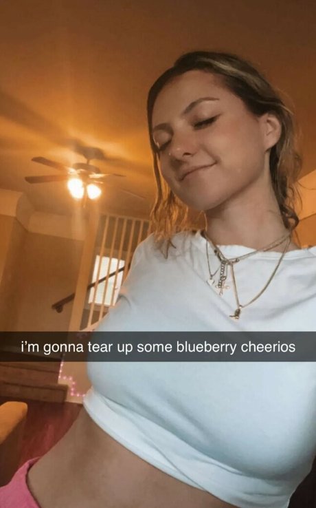 Hannah Montoya onlyfans pics