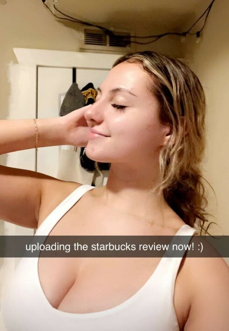 Hannah Montoya onlyfans nude photos