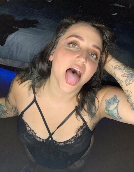 vickyvicious onlyfans tits