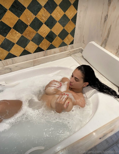 Sanna Meira onlyfans sex leak