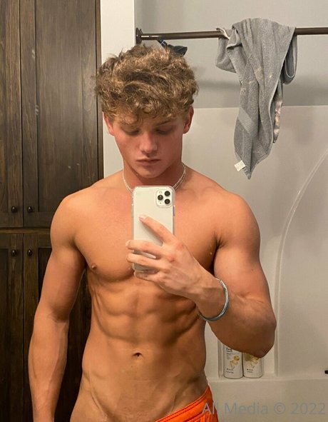 taylorsfree nudes leaked onlyfans