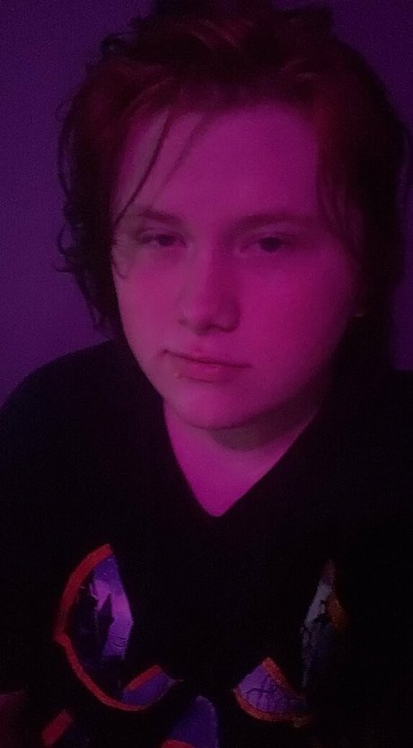 ftmincubus2 naked onlyfans