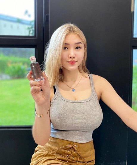 Anastasya Khosasih leaked onlyfans pictures