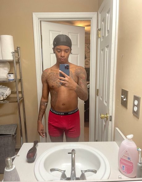 datwayaton onlyfans leaked tits