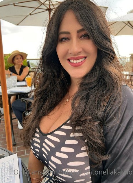 official antonellakahllo onlyfans nudes leak