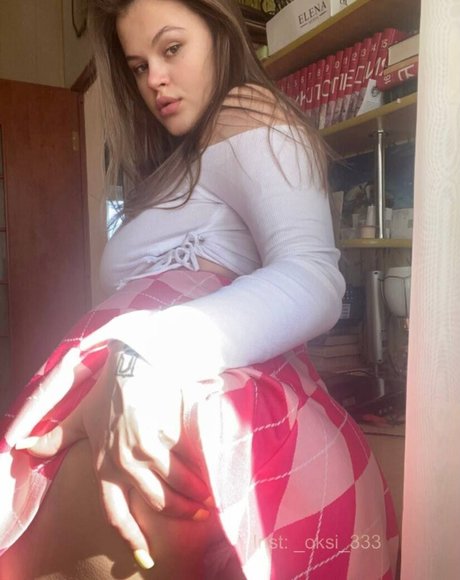 oksi 333 onlyfans model photos