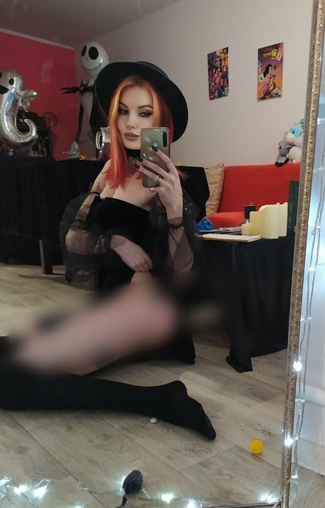 lida bond onlyfans picture