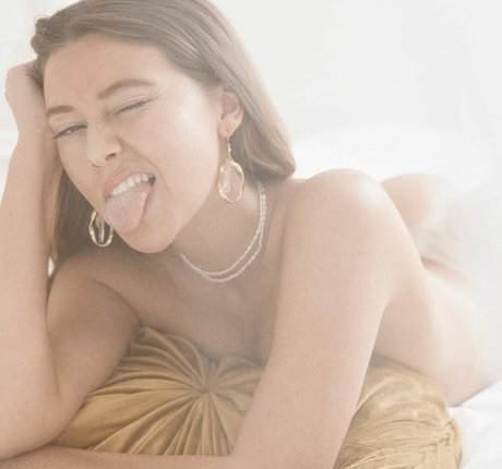 Veronica Desjardins onlyfans porn