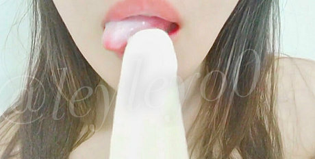 leyleyo0 naked onlyfans leaked