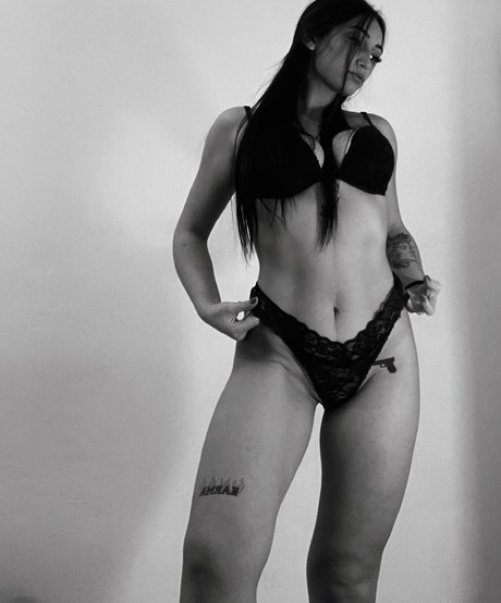 Sara Secciss only fans naked