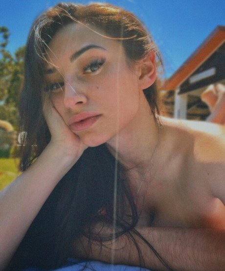 Sara Secciss onlyfans.