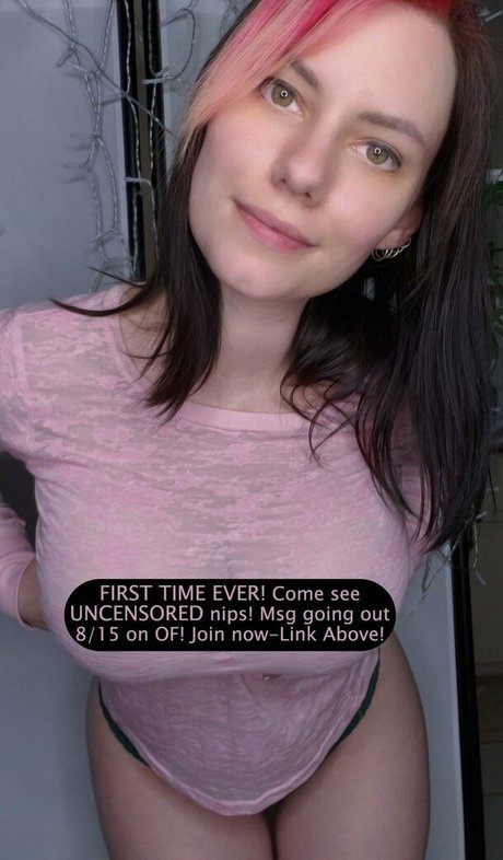 sinnocentfree onlyfans model photo