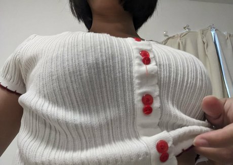 tiny nympho free onlyfans leaj