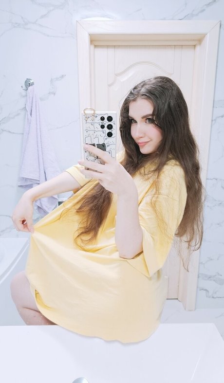 KittyKlaw ASMR onlyfans boobs